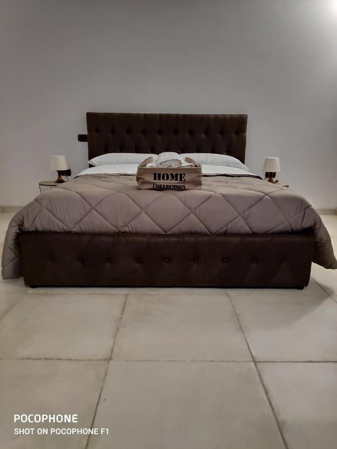 Appartamento Suite Santa Teresa Taranto Kültér fotó